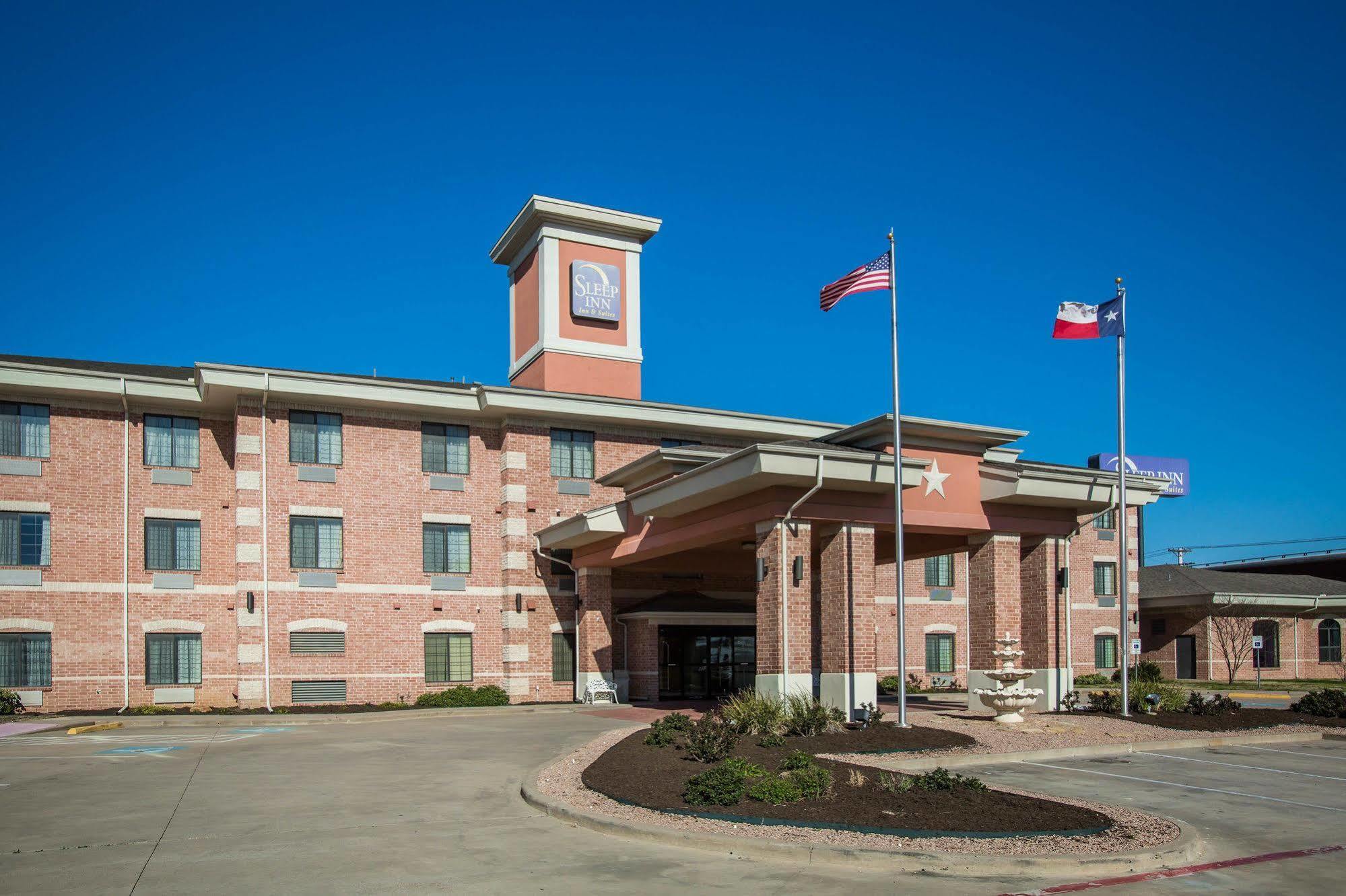 Sleep Inn & Suites Hewitt - South Waco Exterior photo